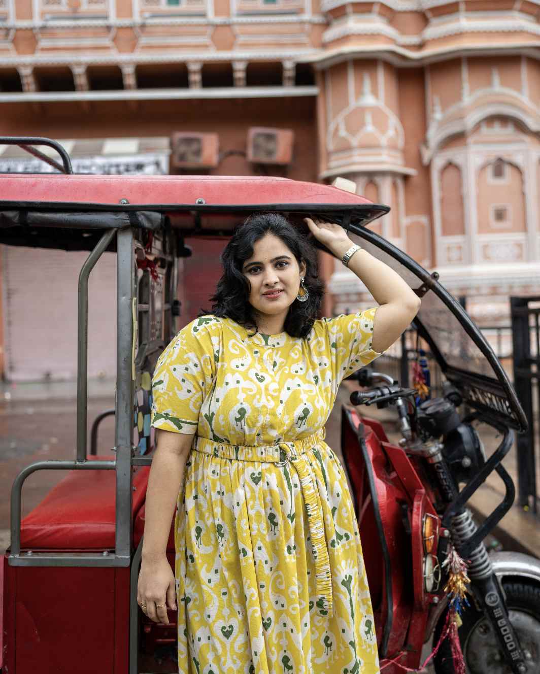 Soleil Daisy Yellow Dress – Elegant Women's Office Wear with Floral Print